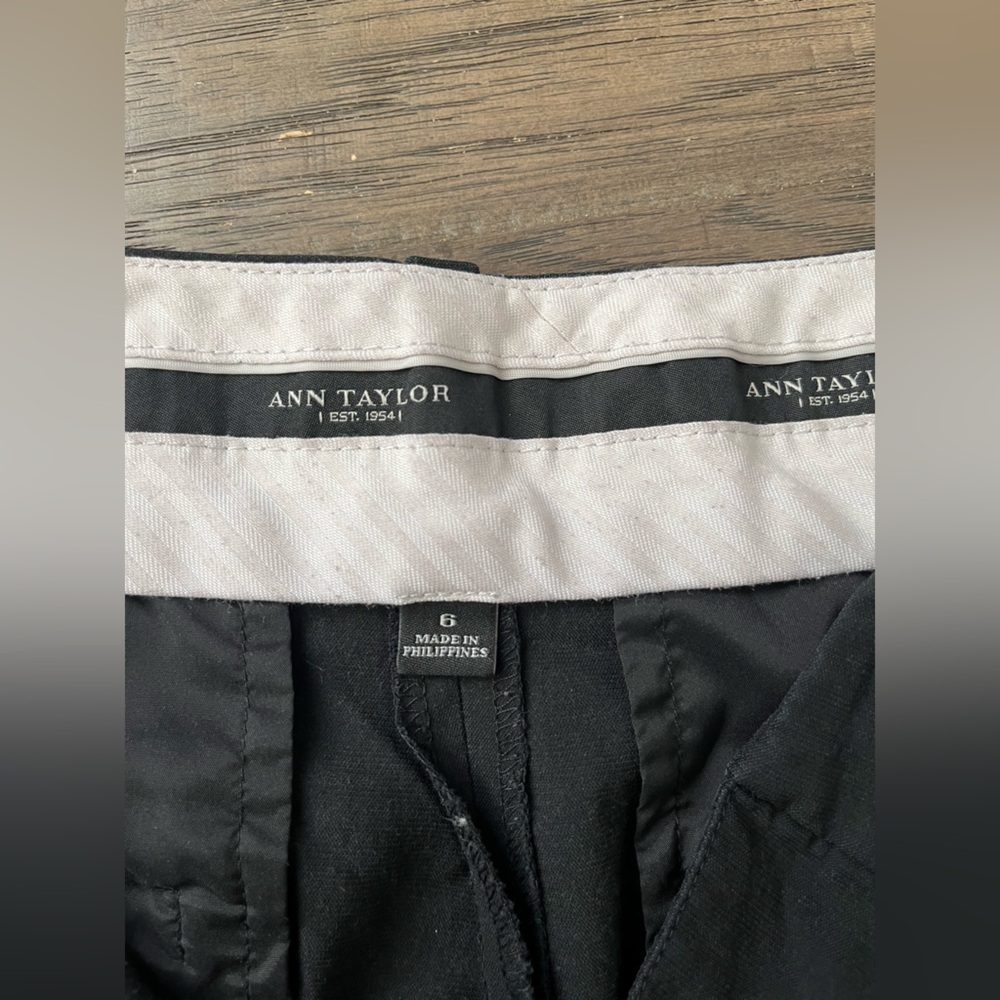 Ann Taylor Women’s Black Trousers- Straight Leg - Picture 4 of 7